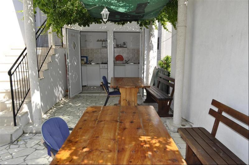 Vinka Apartment Sreser Exterior photo